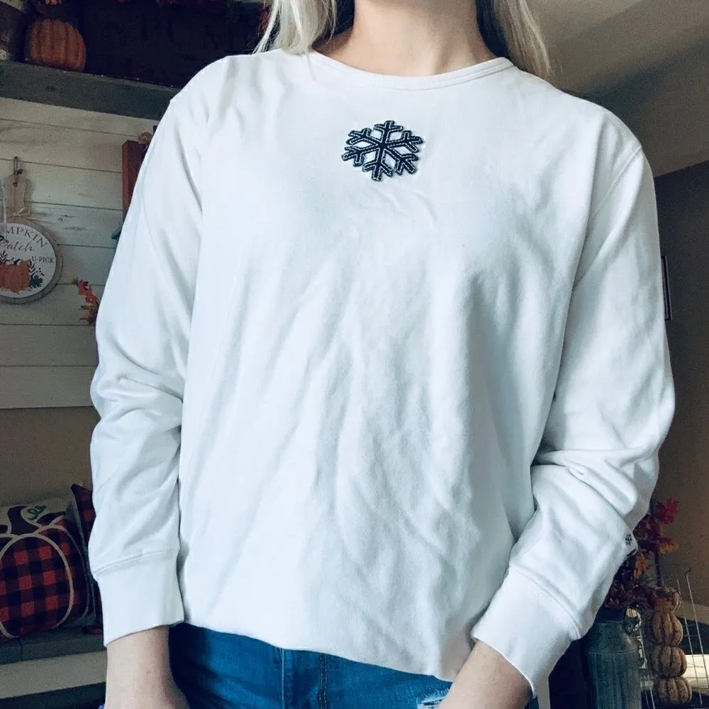 Vintage Disney’s Winnie the Pooh Eeyore Snowflake Long Sleeve Winter T Shirt - Image 2