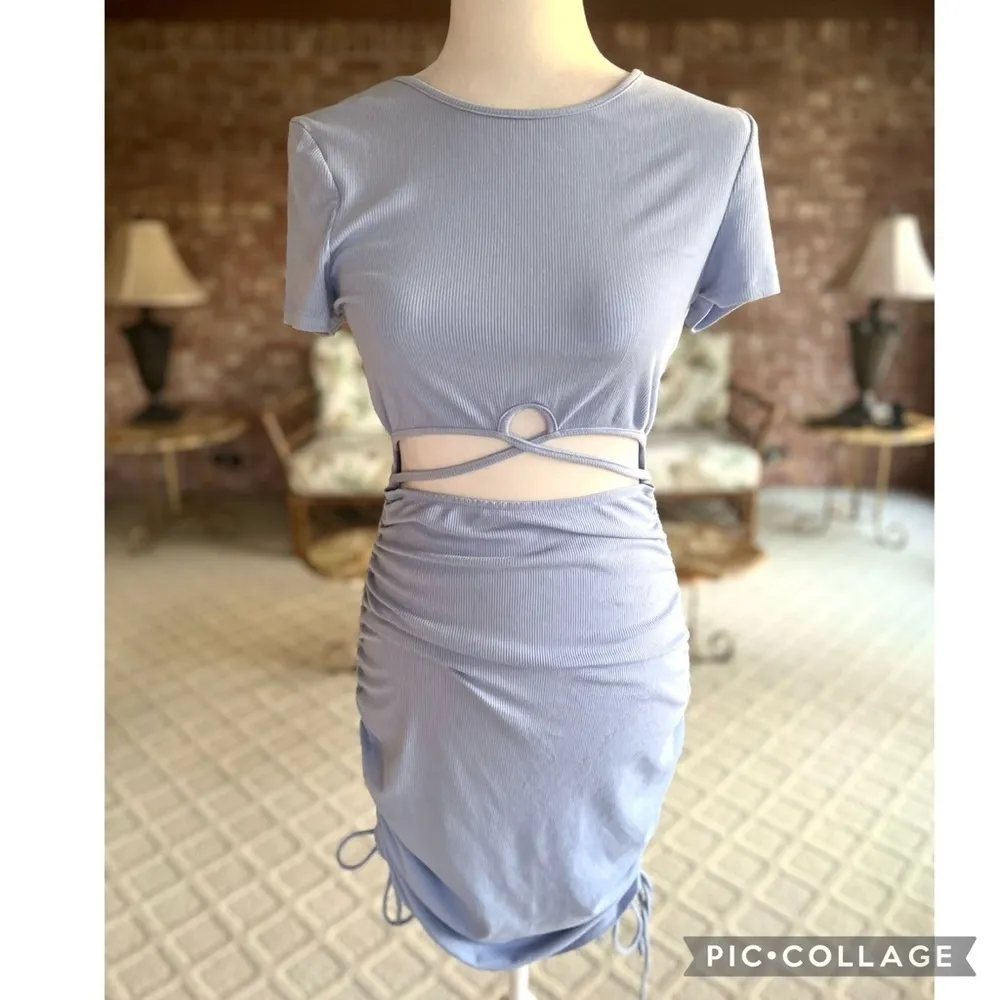 NEW Princess Polly Dress Ruched Cutout Periwinkle Blue Mini Bodycon M Y2K Trendy - Image 4