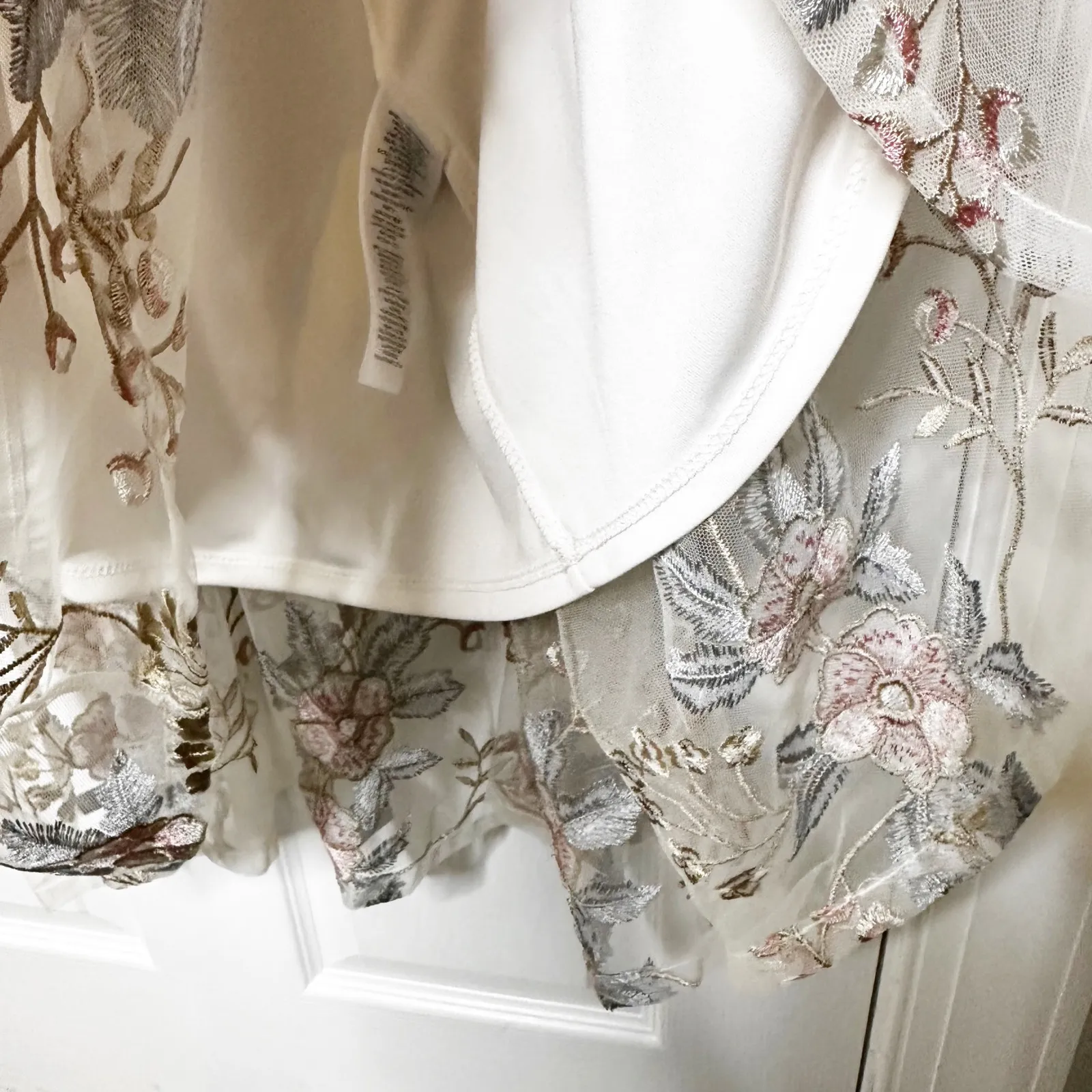 Adrianna Papell Illusion White Floral Embroidered Sheer Overlay Midi Dress US 14 - Image 4