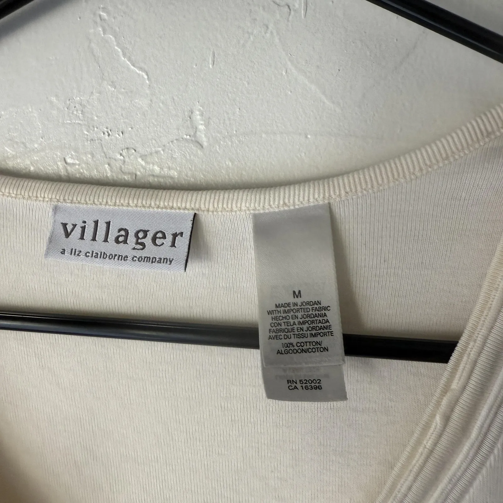 Liz Claiborne Villager Shirt Y2k Medium V Neck‎ Short Sleeve Casual Top Coquette - Image 6