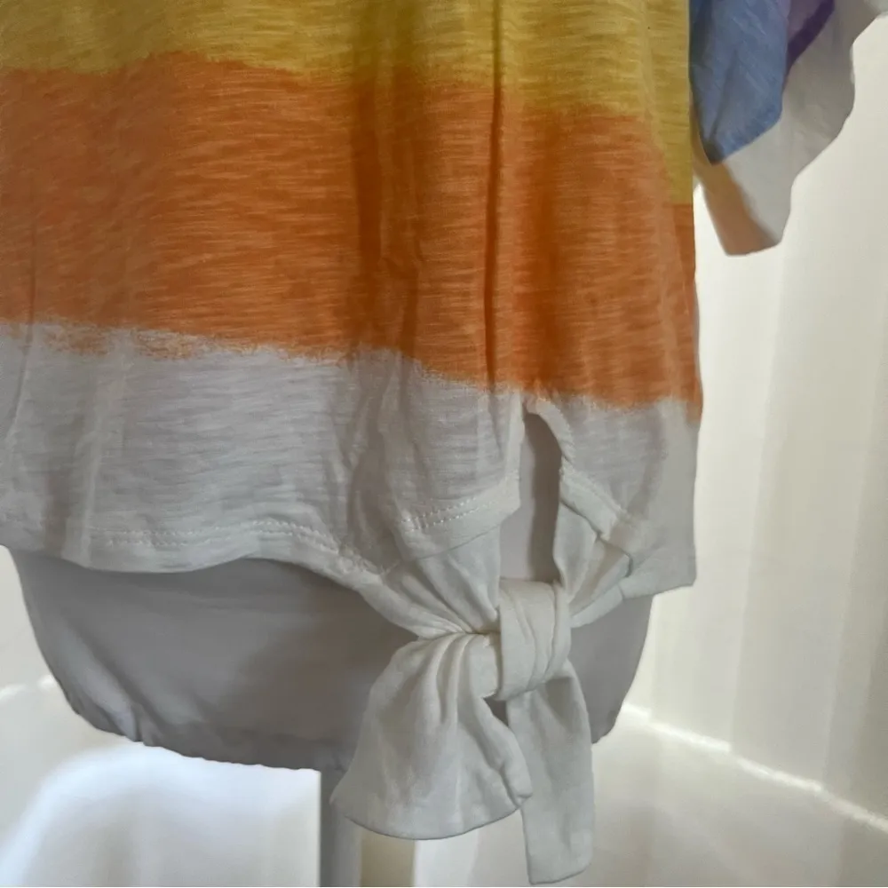 Democracy Women's Size Small 
Oversized Short Sleeve T-Shirt - Image 11