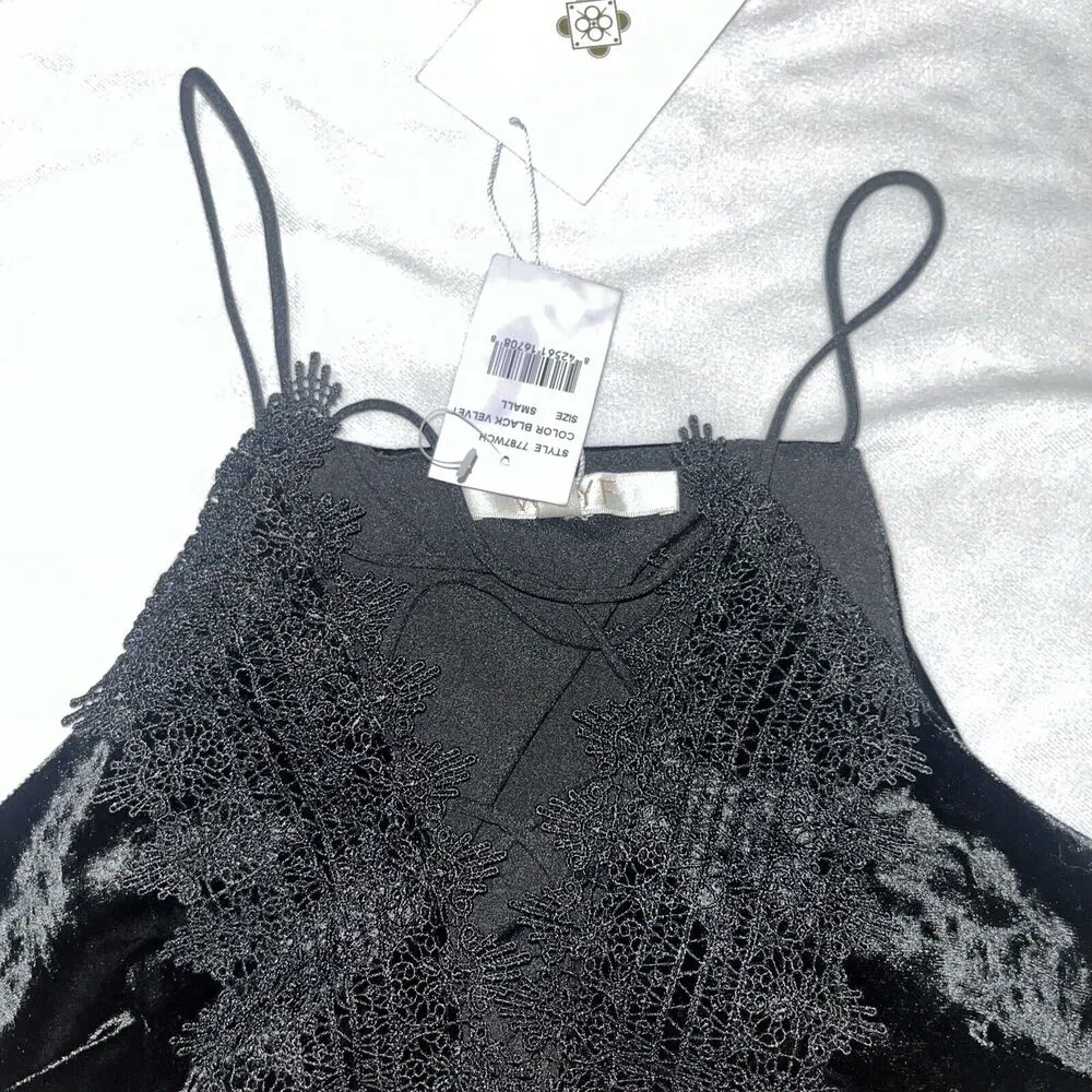 NWT S Small Wayf Black Sleeveless Lace Up Velour Top Tank Blouse B3 - Image 7