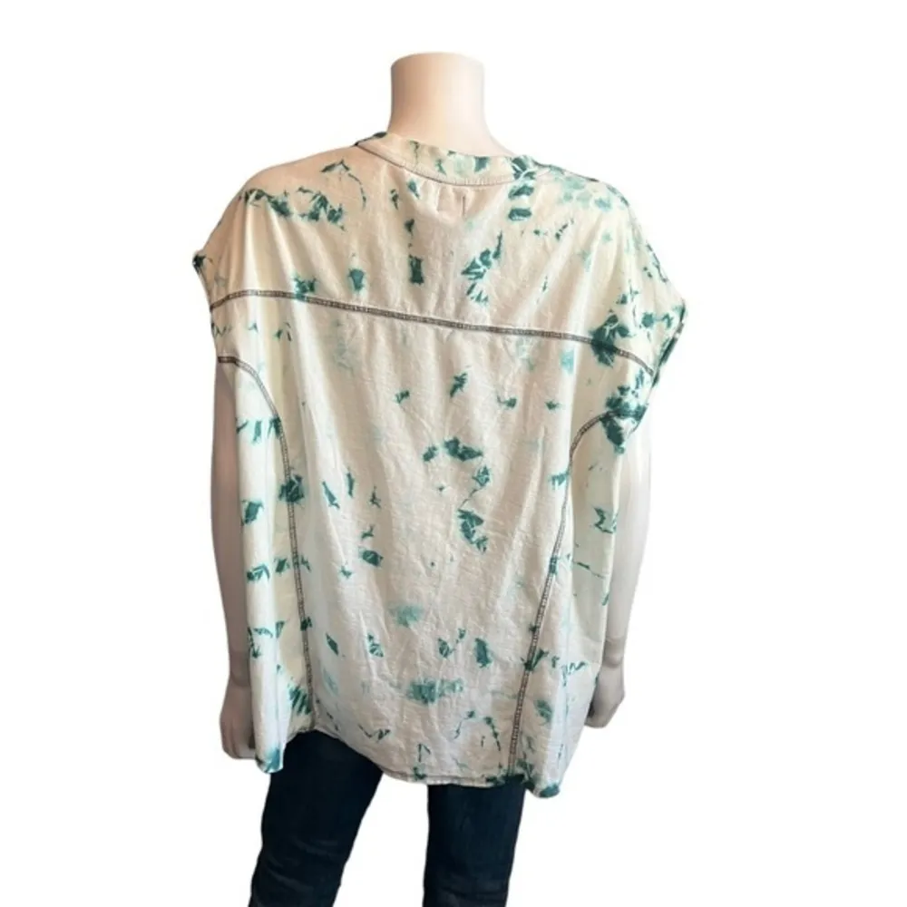 BDG White Green Tie Dye Raw Edge Oversized Muscle Tee Shirt Top Size Small - Image 4