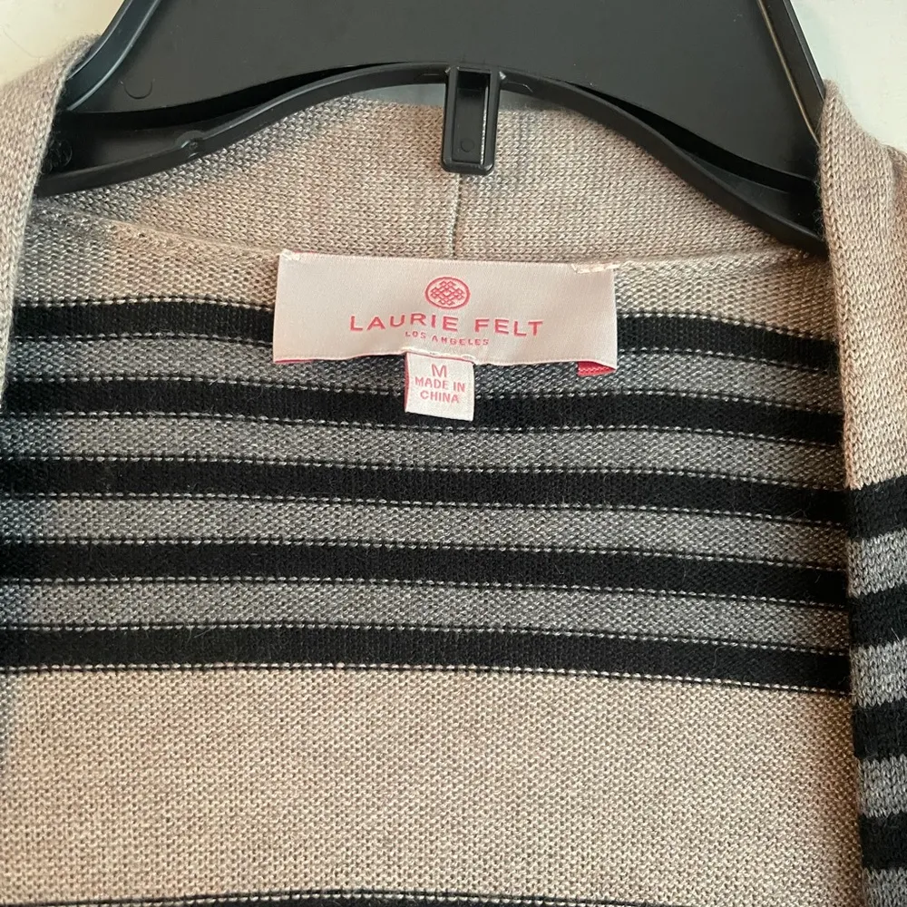 Laurie Felt Los Angeles Black and Tan Striped Cardigan Size M - Image 2