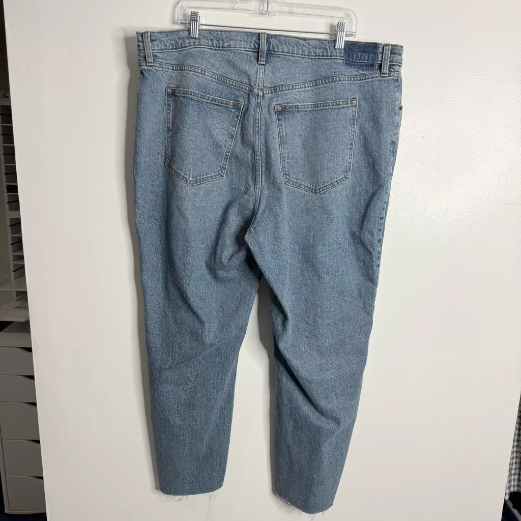 Abercrombie & Fitch‎ The 90’s Straight Ultra High Raw Hem Rise Size 35/20 - Image 2