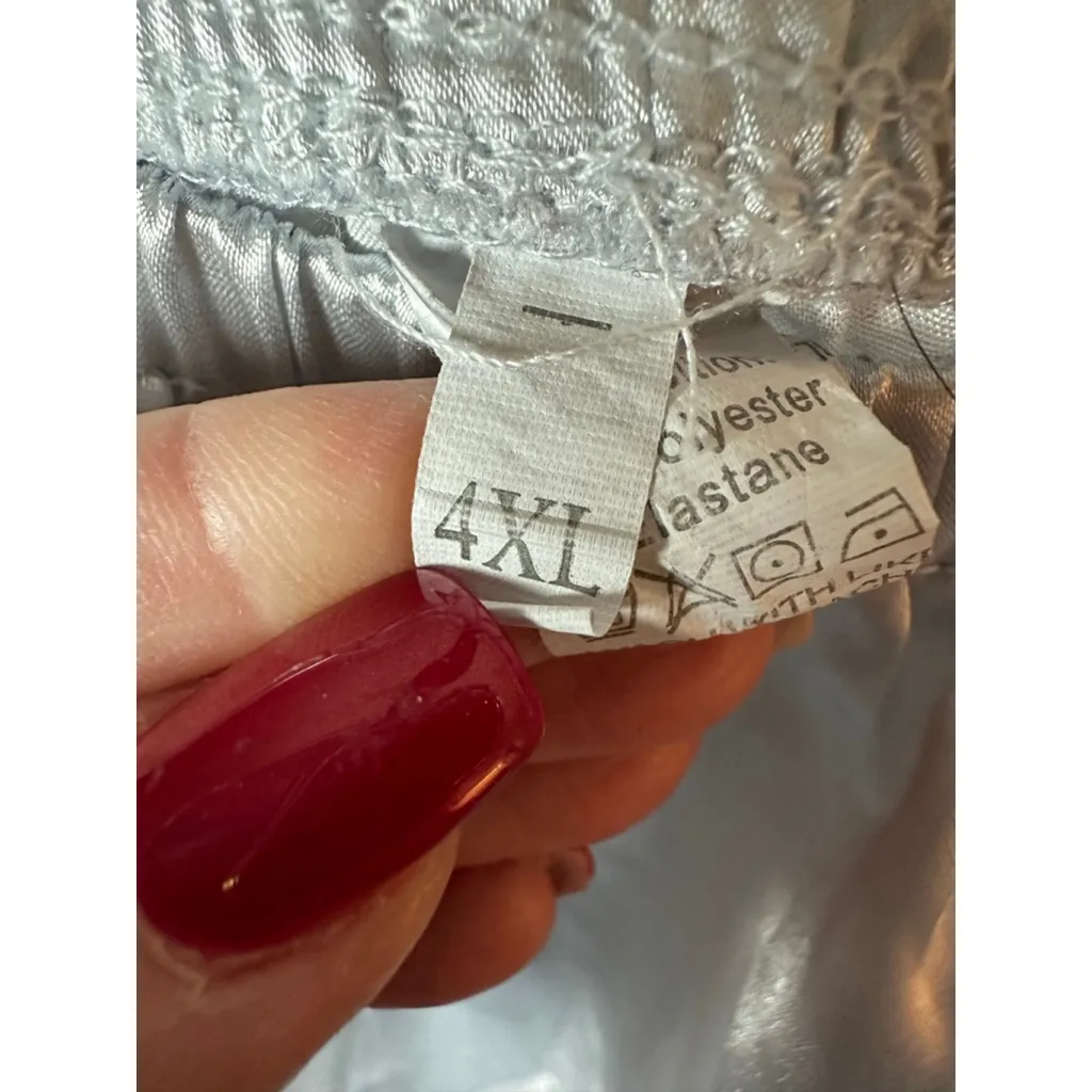 Unbranded Plus 4X Silver and Black Pajamas - Image 10