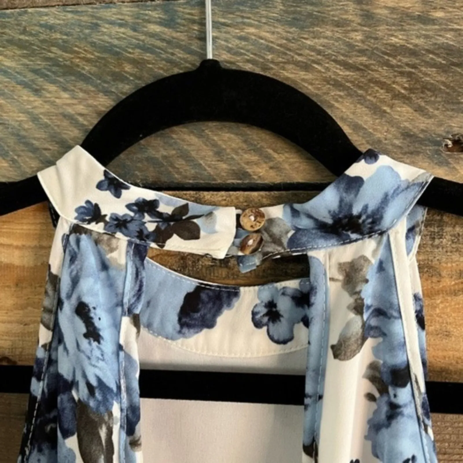 Peach Love California White And Blue Floral Maxi Romper Size Medium - Image 8