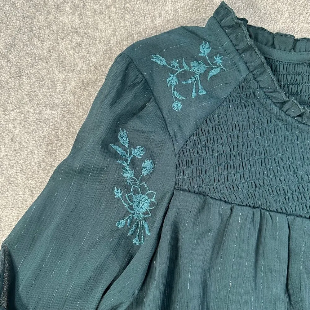 Mason & Belle Embroidered Shoulder Smocked Long Sleeve Blouse Size Medium Green - Image 2