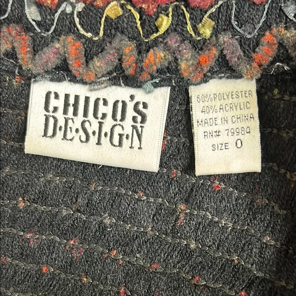 Chico’s design black mother pearl button down textured blazer jacket - Image 3