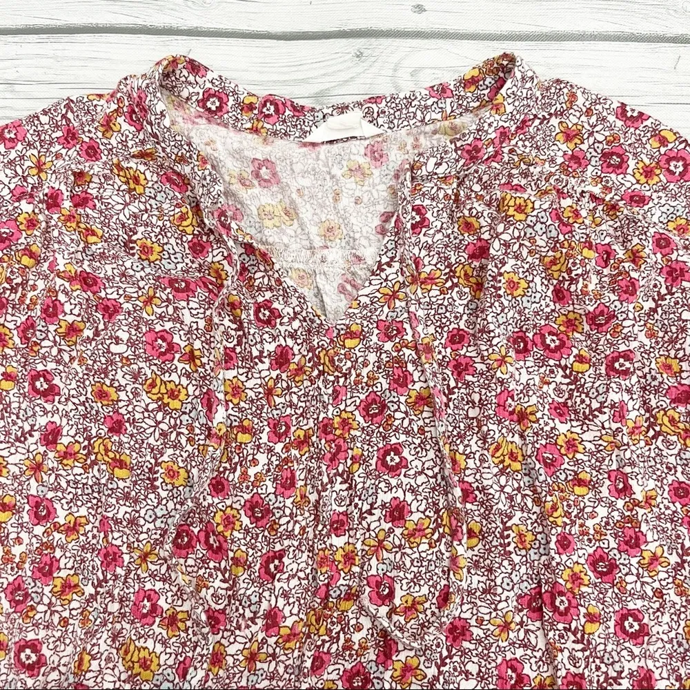 Caslon floral patterned short sleeve top size small - Image 3