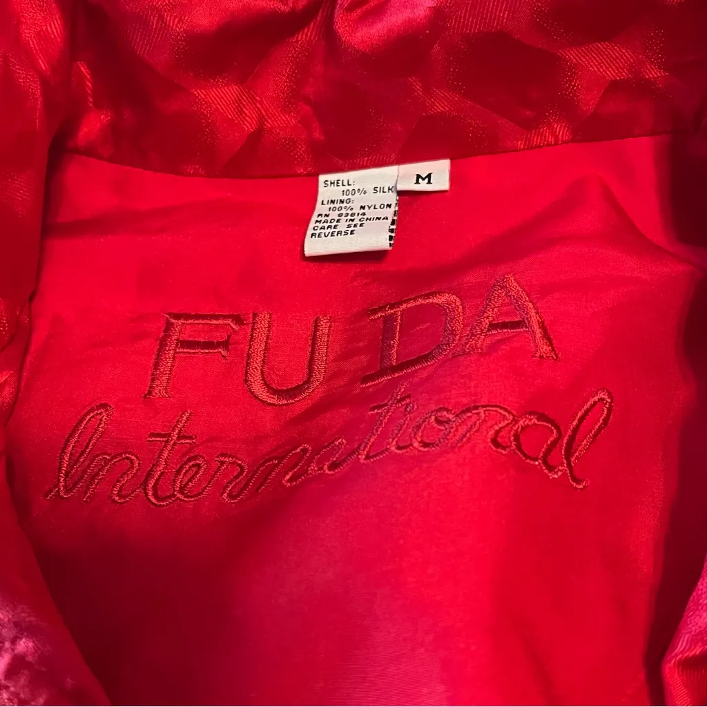 FUDA International Women SZ Medium Red Silk Bomber Jacket Vintage Mod Wife *FLAW - Image 2