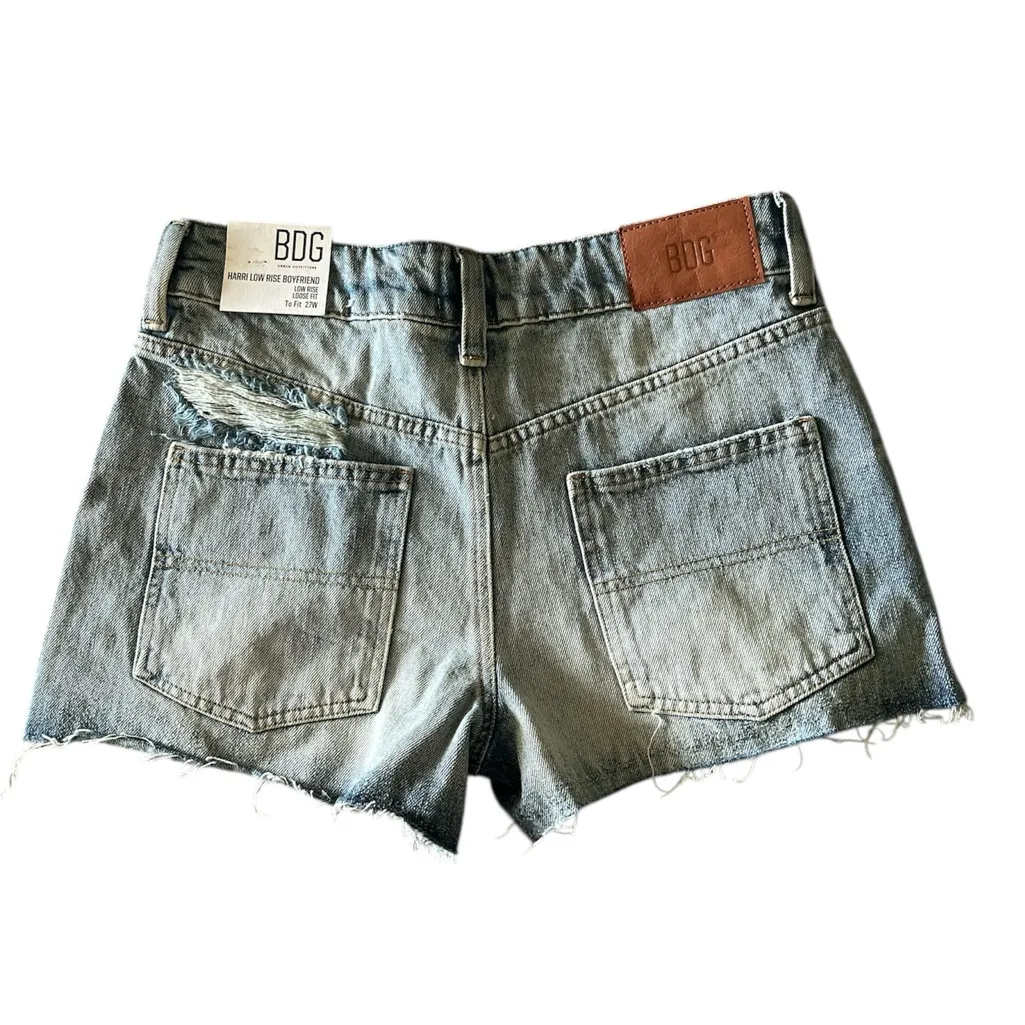 NWT BDG Urban Outfitters Harri Low Rise Boyfriend Loose Fit Denim Shorts size 27 - Image 5