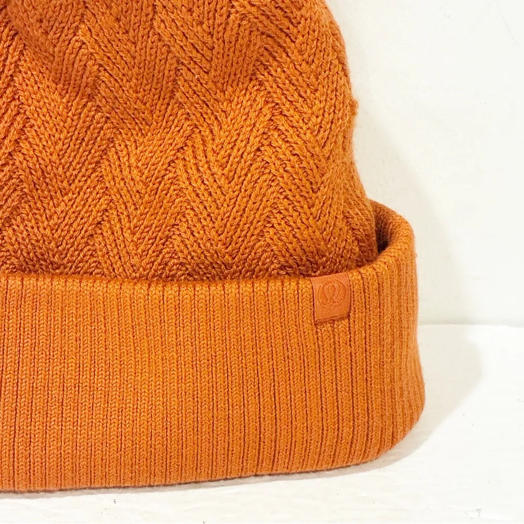 Lululemon Chevron Knit Pom Beanie
Canyon Orange Women’s One Size Hat - Image 3