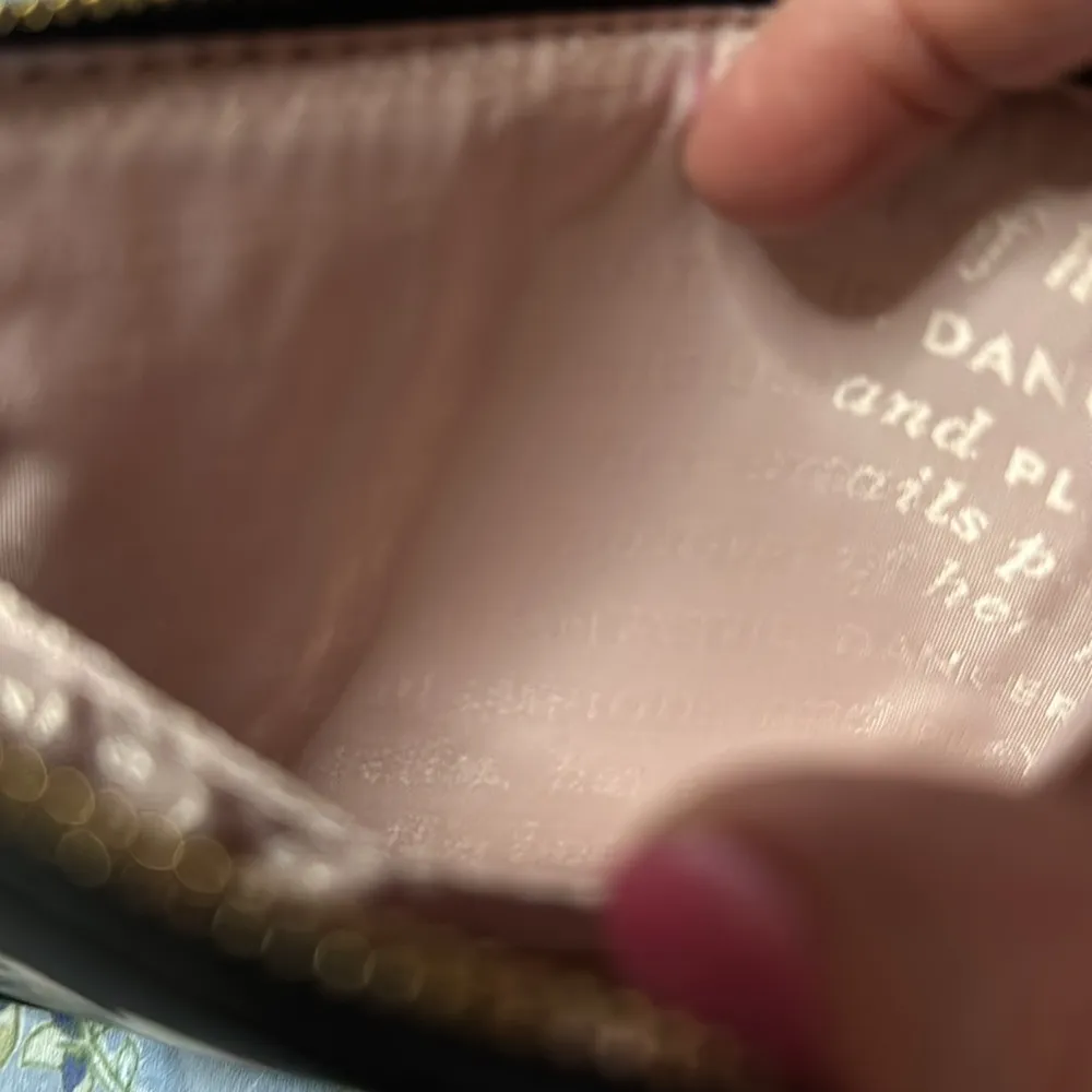 Kate Spade Cameron Street Botanical Clarise Storybook Zip Wristlet New w/out tag - Image 6