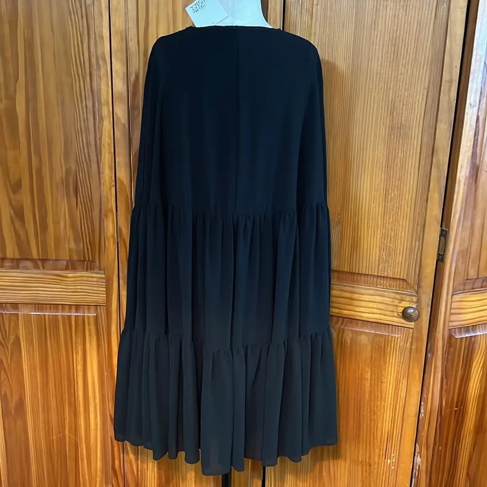 Belle Badgley Mischka “Georgina” Sleeveless Dress with Attached Capelet - Image 6