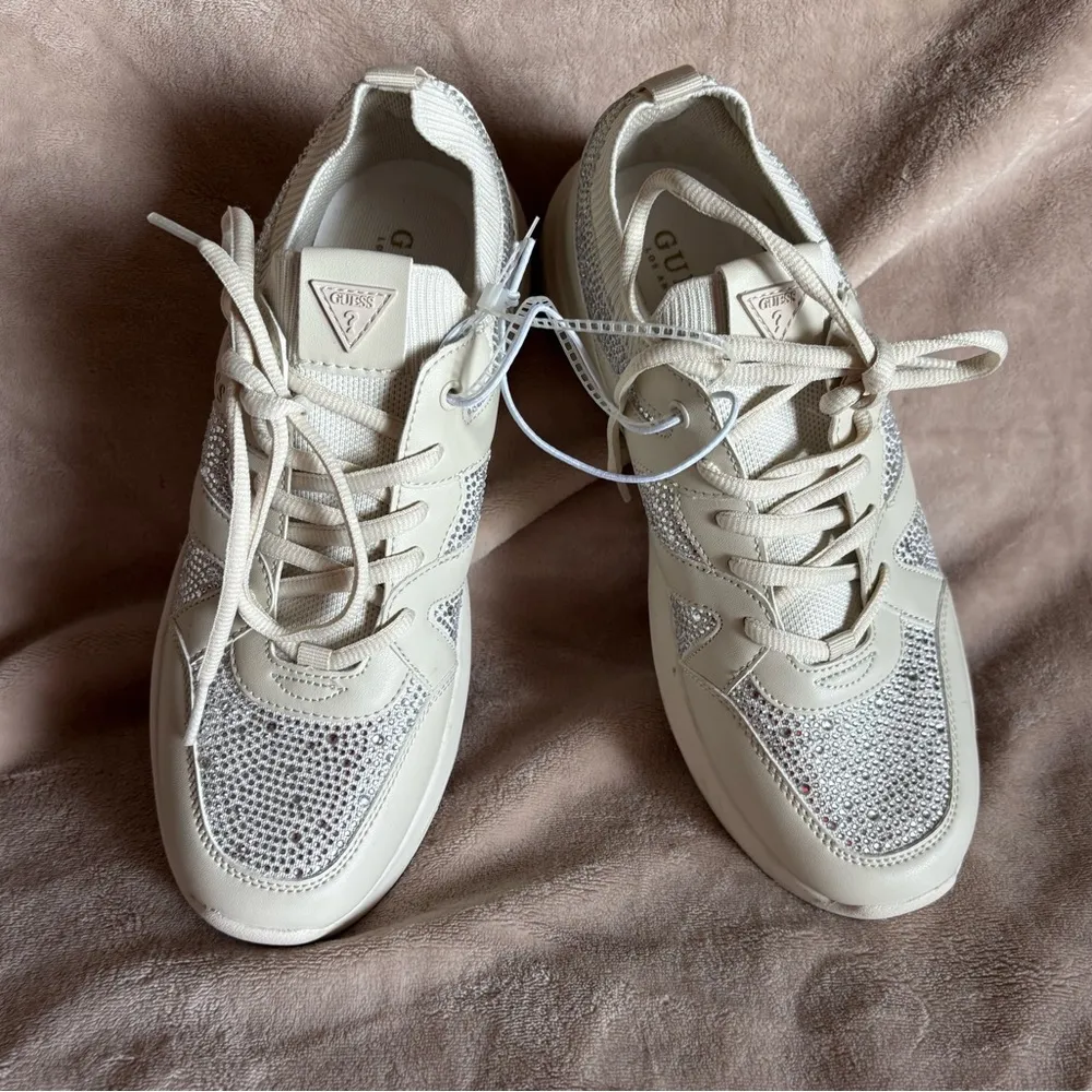New Guess Cream and Silver Rhinestones Bling Chunky Sneakers Tennis women’s 10M - Image 2