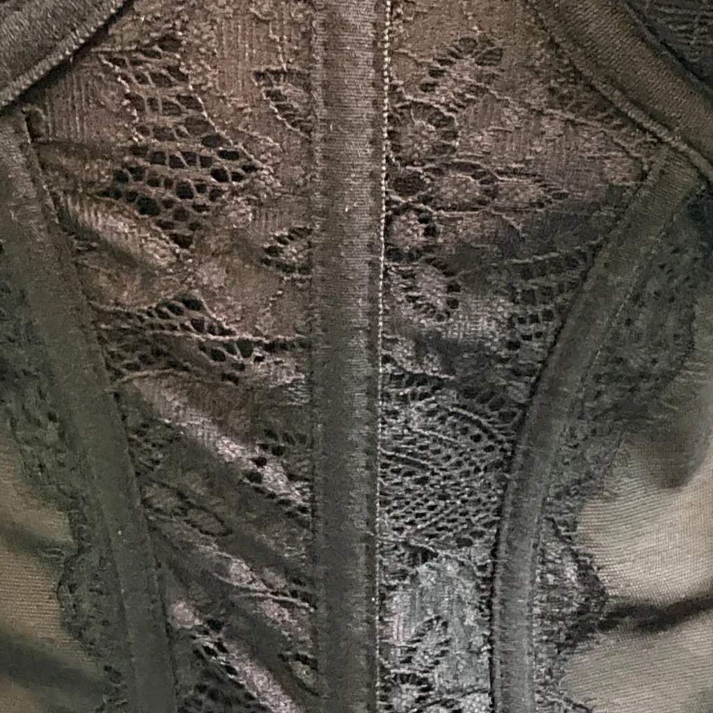Dealmore Elegant Black Lace Bustier Size M - Image 5