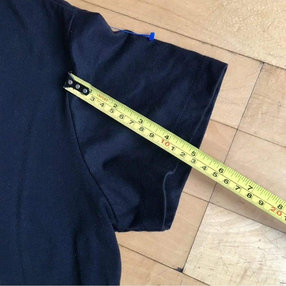 White Stag Crystal, Bling, Rhinestone Heart Tee, Black, Red, White, Blue, Size L - Image 11