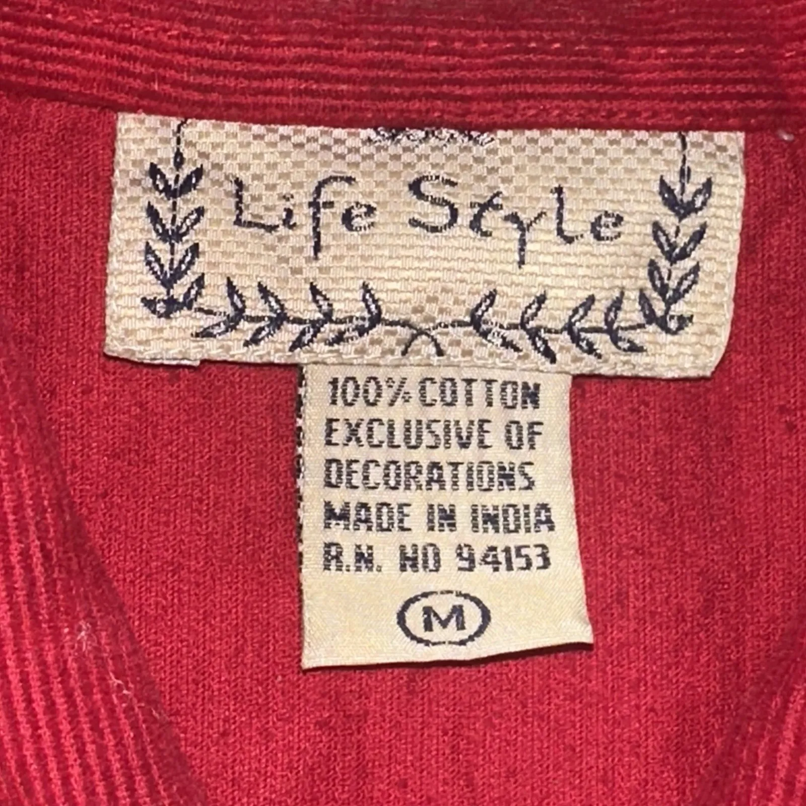 Life Style Santa's Reindeer Christmas Corduroy Shirt Size M Red Colorful Whimsy Size M - Image 4