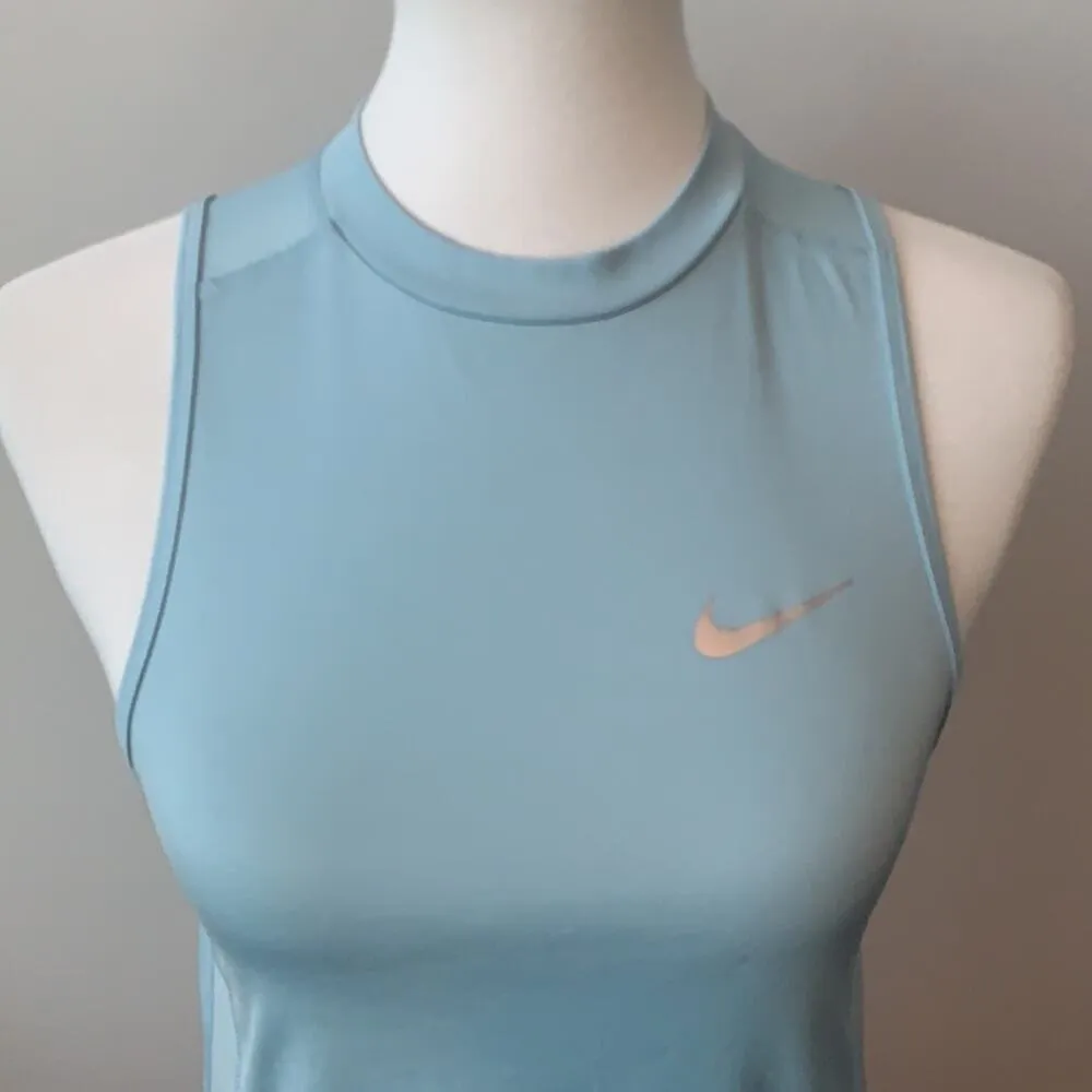 Nike Running Dri Fit Light Blue Sleeveless Crewneck Tank Top Womens XS - Image 2