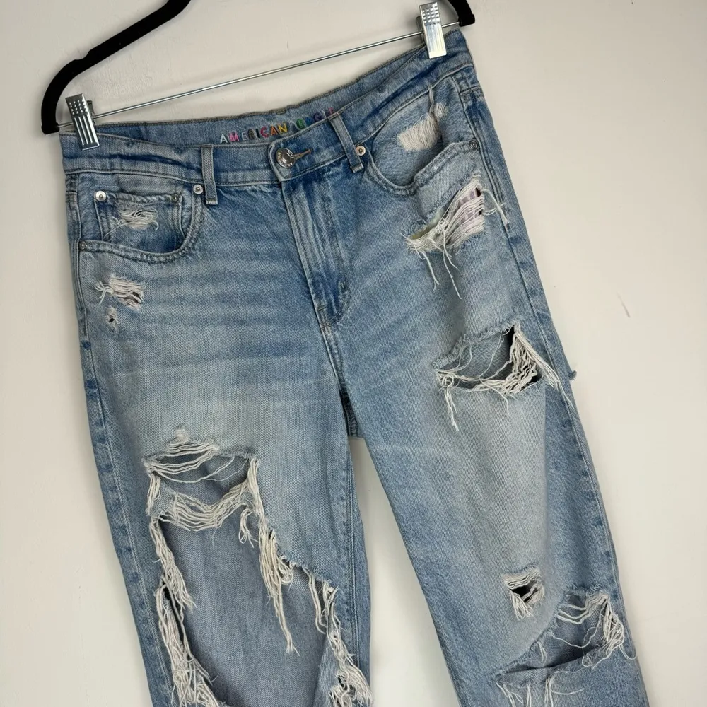 American Eagle Womens 90s Straight Pride Jeans Sz 10 Distressed Light Wash - Image 5