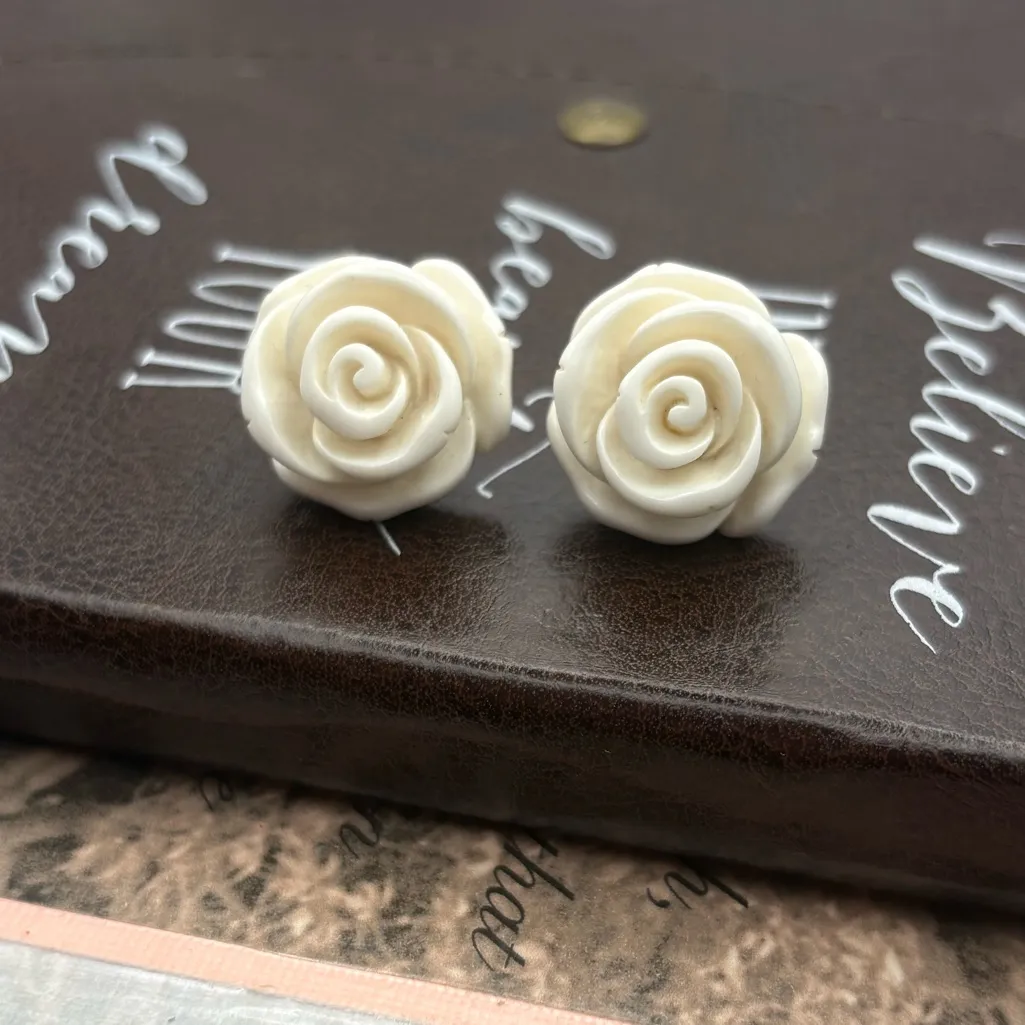 Handmade White Rose Stud Earrings Stainless Steel Floral Vintage Style - Image 4