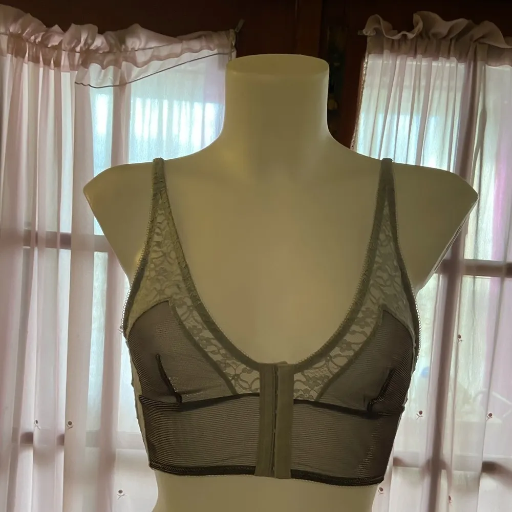 Free People Iridescent bra small - Image 2