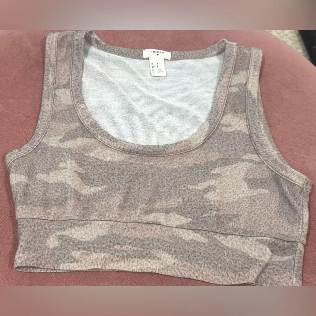 Crop top/sports bra Bundle size medium Pink - Image 8