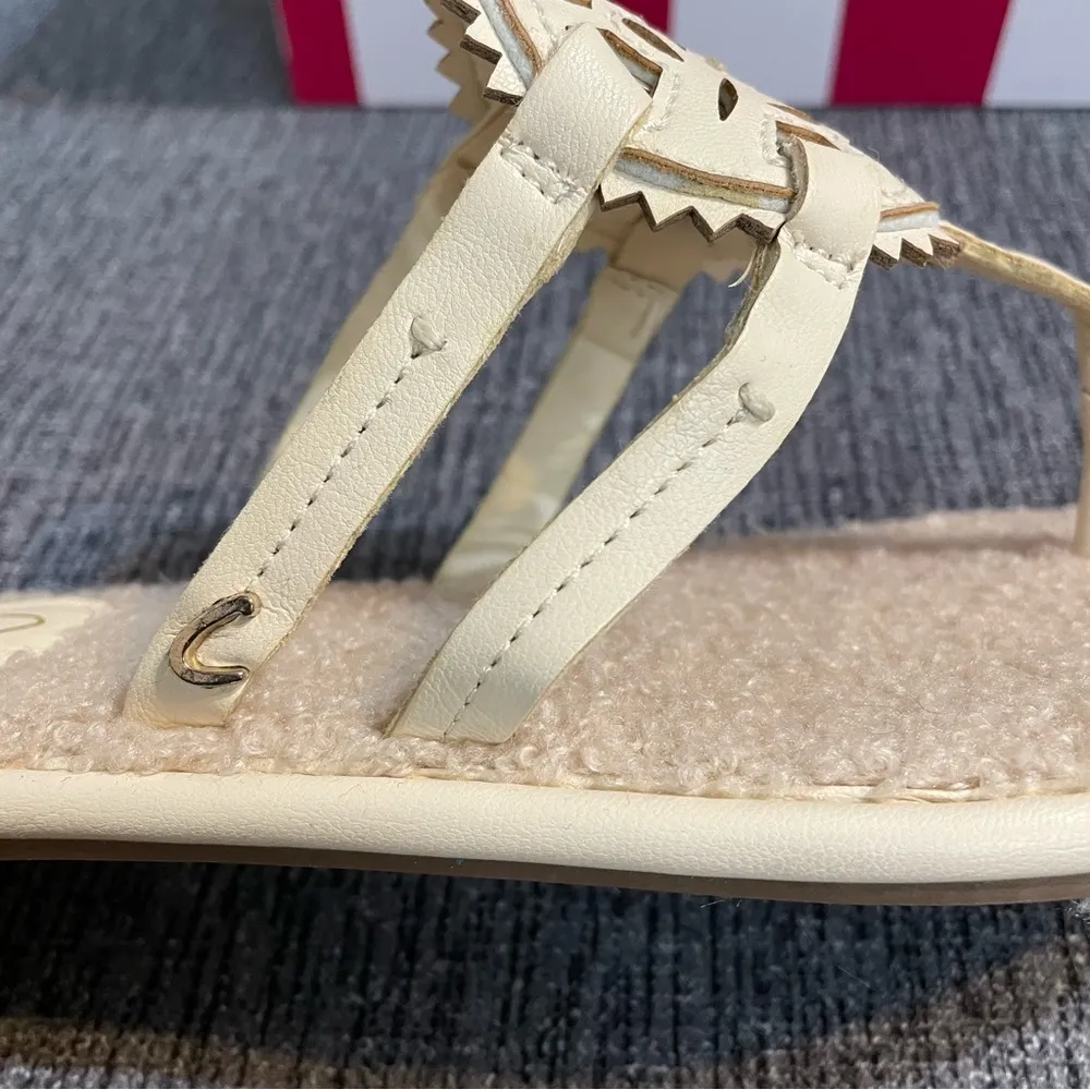 Circus NY by Sam Edelman Canyon Laser Cut Faux Shearling Thong Sandal - Image 9