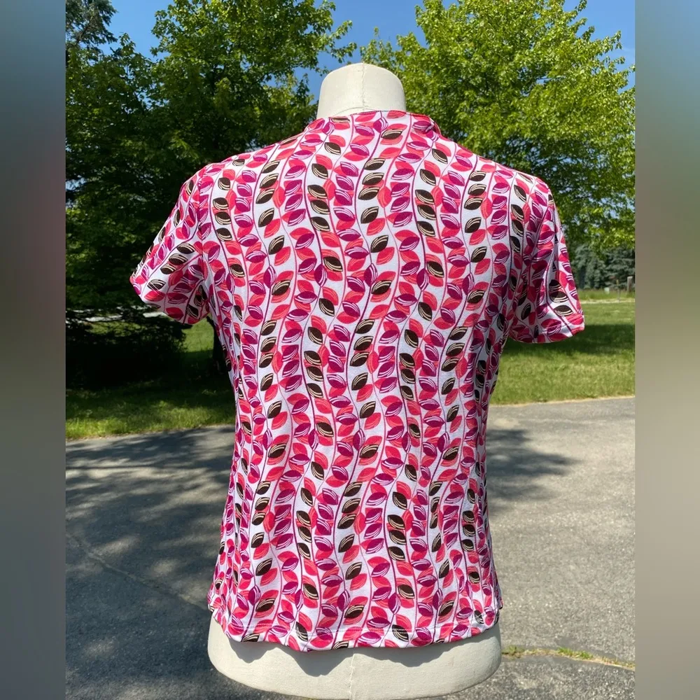 M Collection Petite PL 100% Kylon Wrinkle free square neckline short sleeve pink Size L petite - Image 2