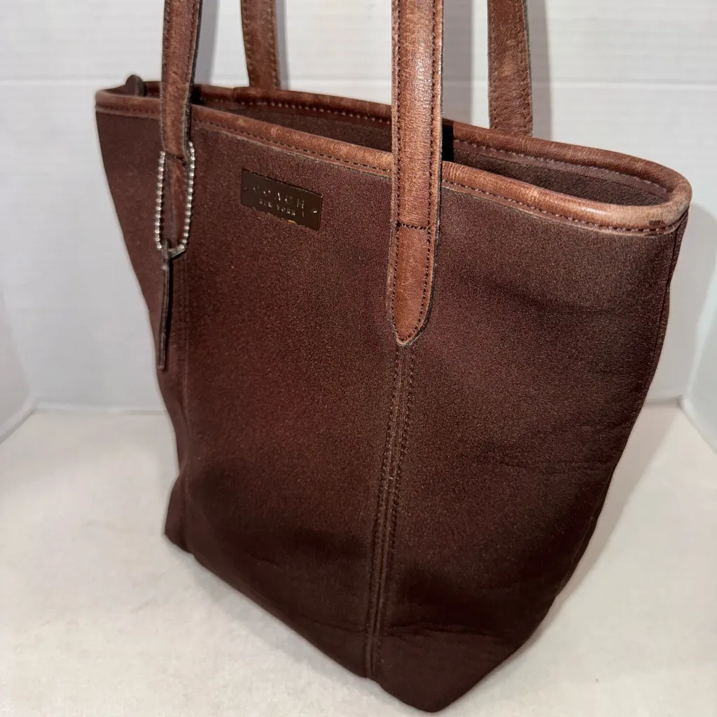 Vintage Coach Neo Collection Brown Tote Bag Neoprene and Leather Trim #F88-6201 - Image 3