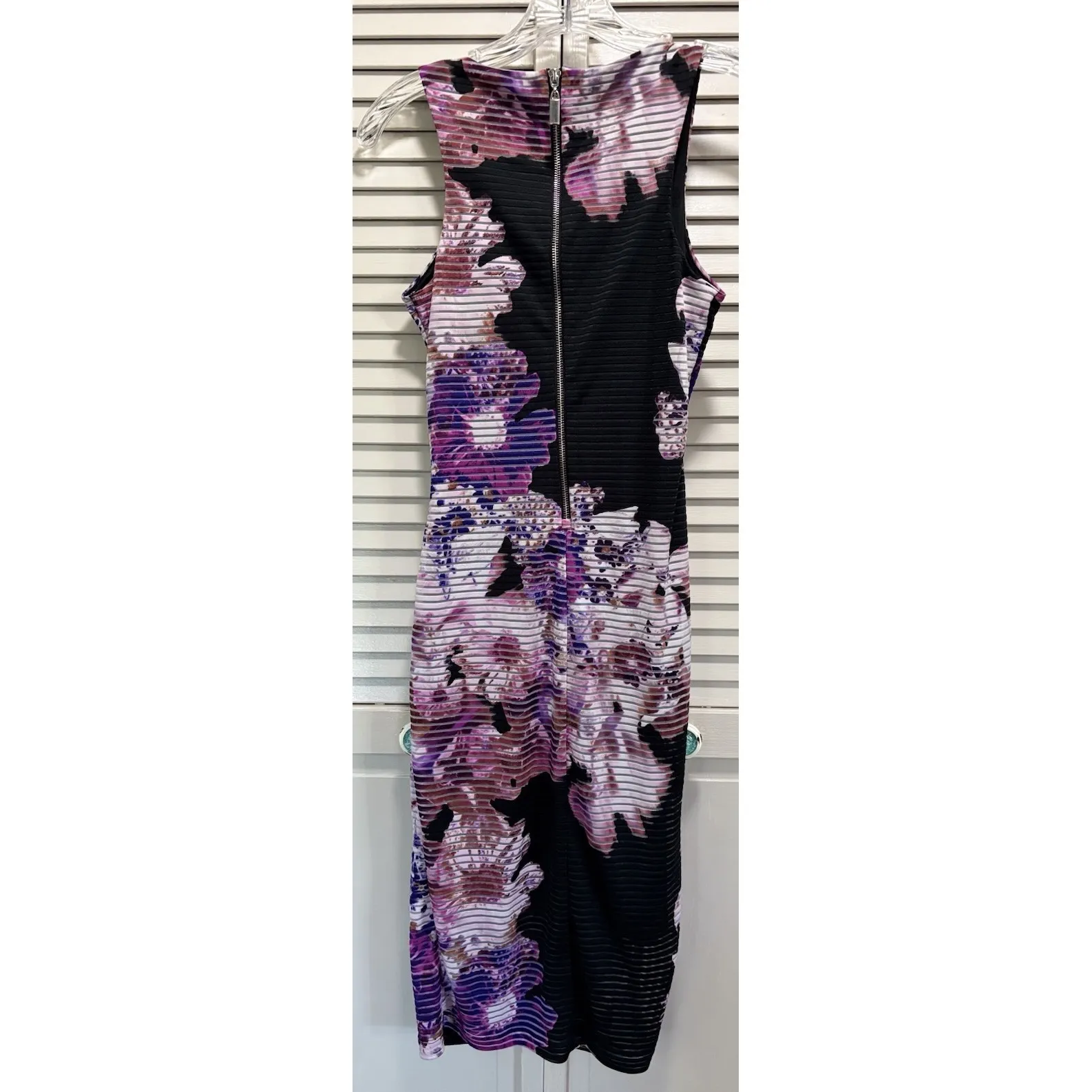Jennifer Lopez Bodycon Midi Dress Black/Purple Floral Size 2 Zip Back‎ Lined - Image 5