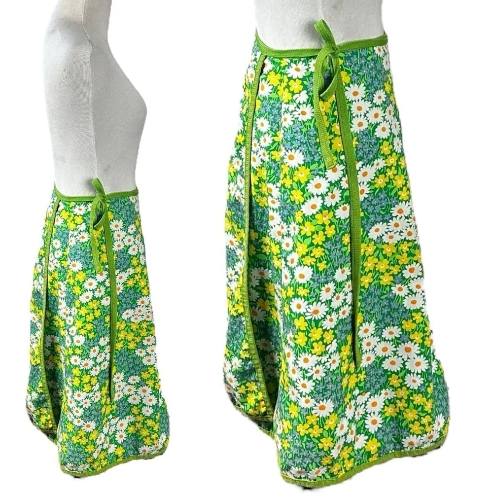 Vintage 70s Handmade Groovy Floral Reversible Wrap Skirt XS Small Flower Child Green - Image 7