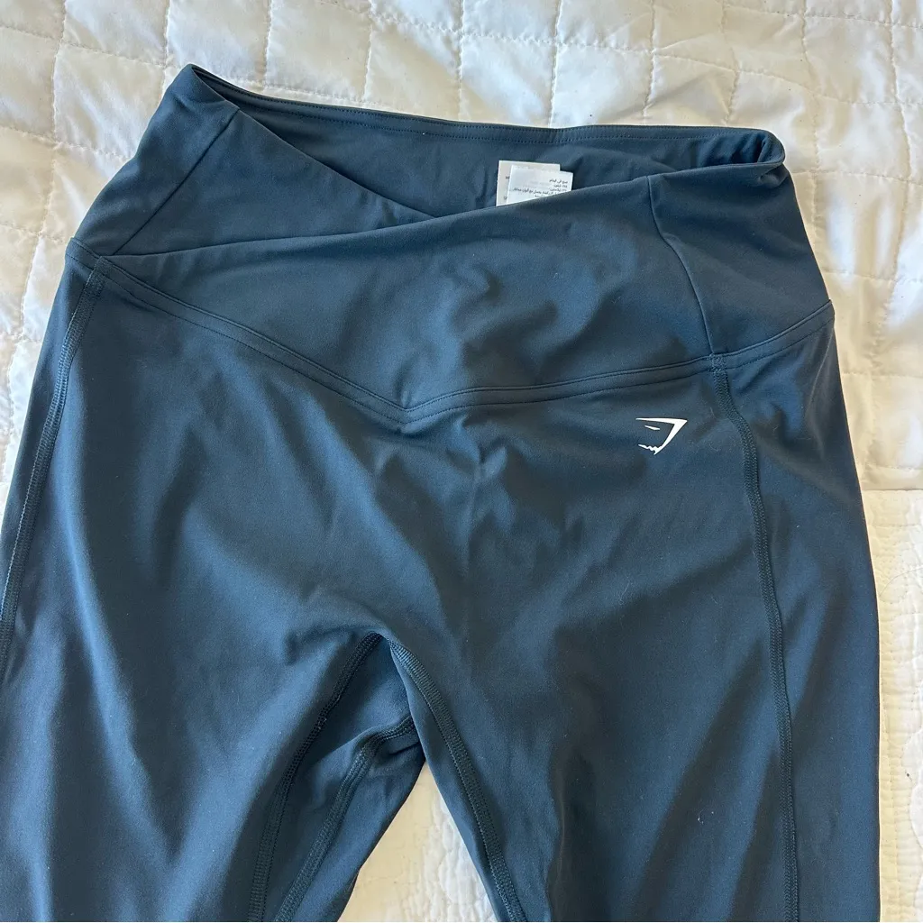 Gymshark Medium Blue Women’s Crossover Leggings - Darkest Teal Activewear Gym - Image 2