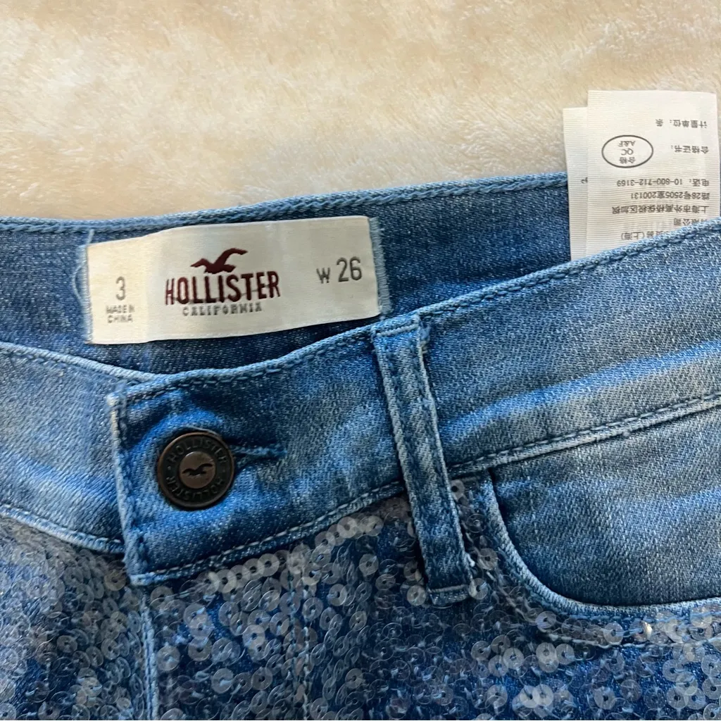 Hollister sequin shorts - Image 3