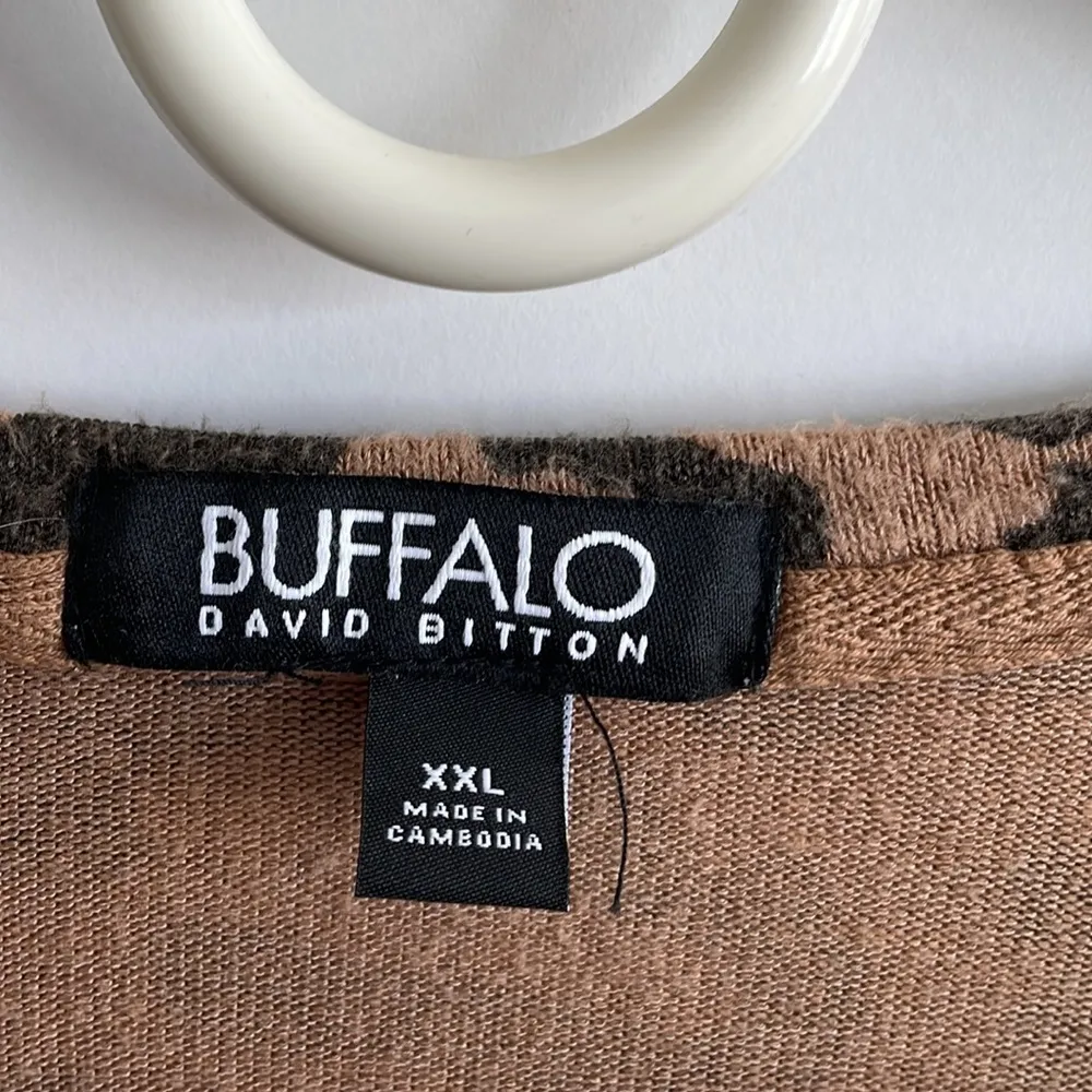 Buffalo David Bitton  size 2X - Image 3