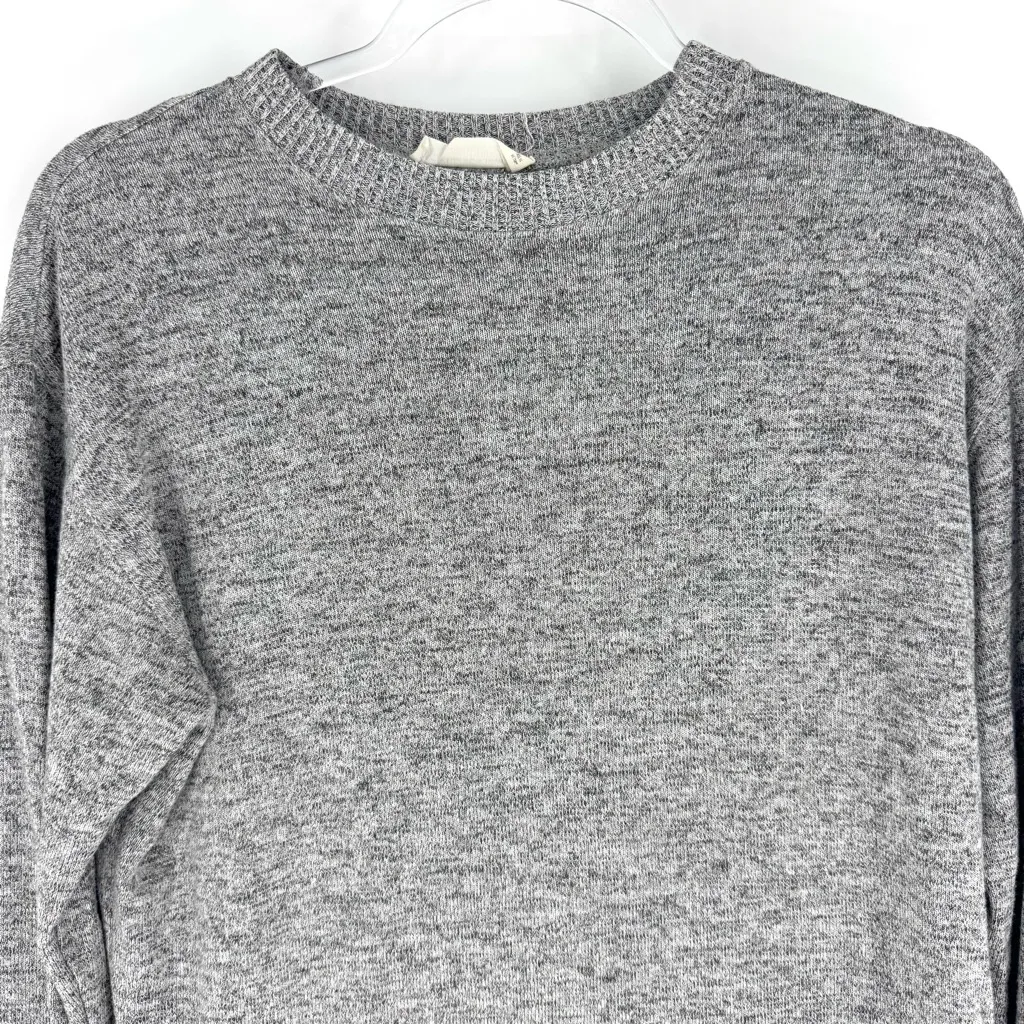 Double Zero  Cozy Gray Knit Sweater Size Large - Image 2