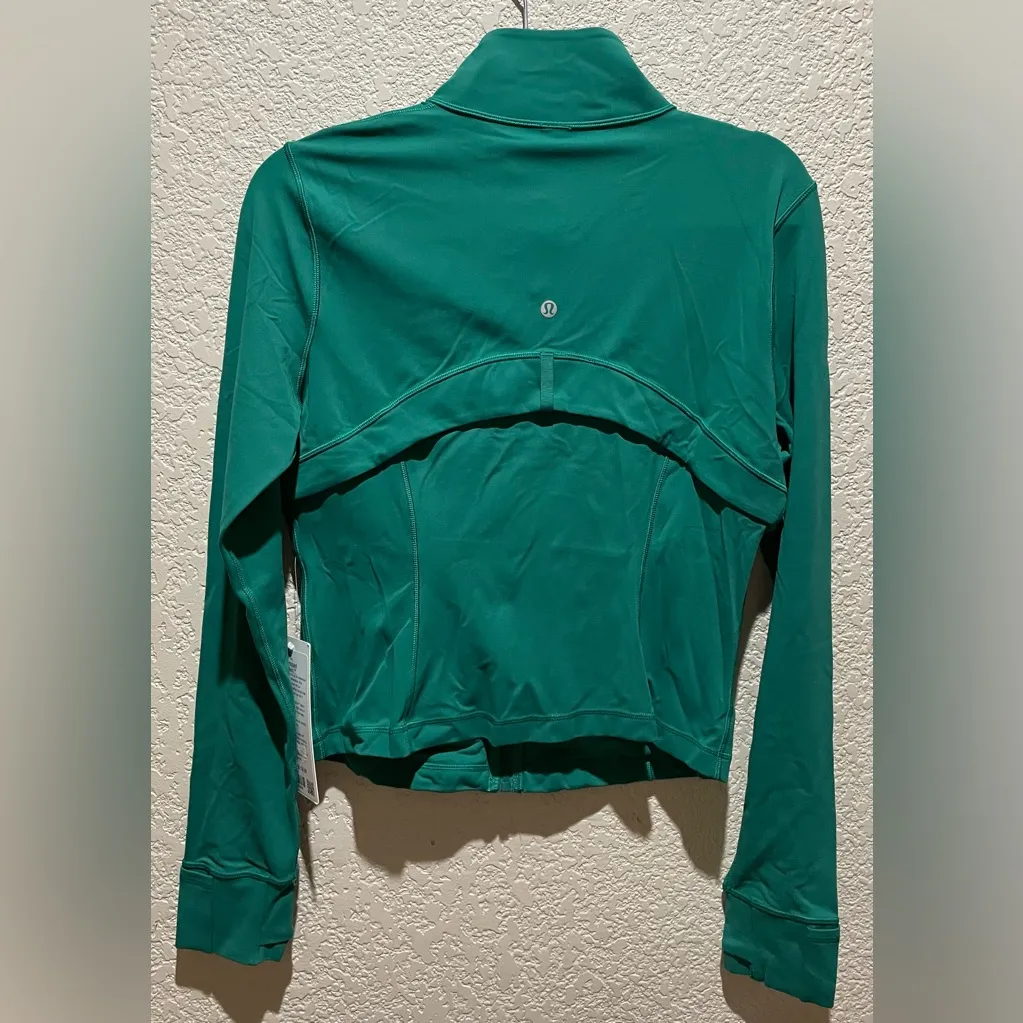 Lululemon NWT Define Cropped Full Zip Nulu Jacket Cascade Green Size 12 - Image 4