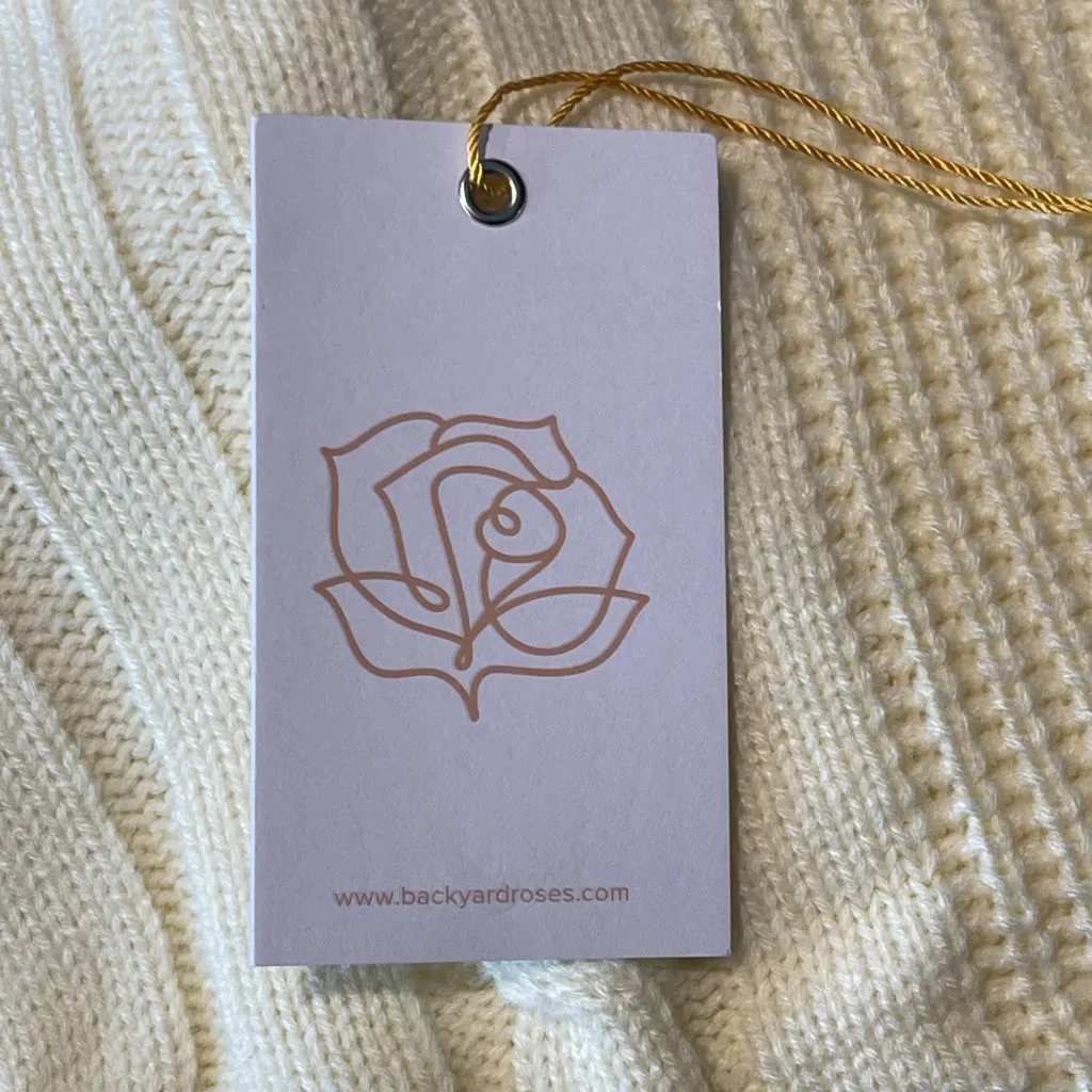 Backyard Roses Stacey Ivory Cable -Knit Cropped Sweater - Size Small - NWT - Image 4