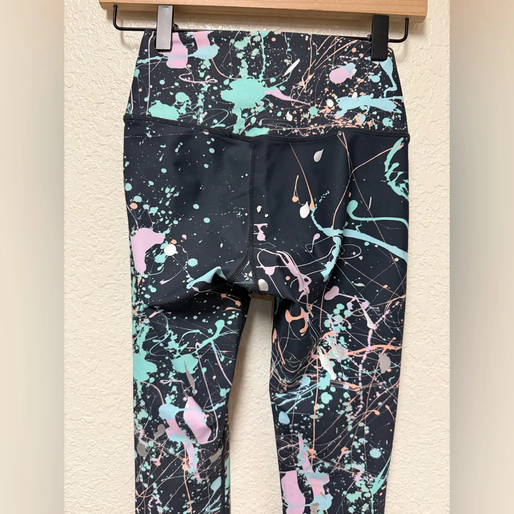 SPLITS59 x BANDIER Splatter Print Leggings Size Small - Image 9