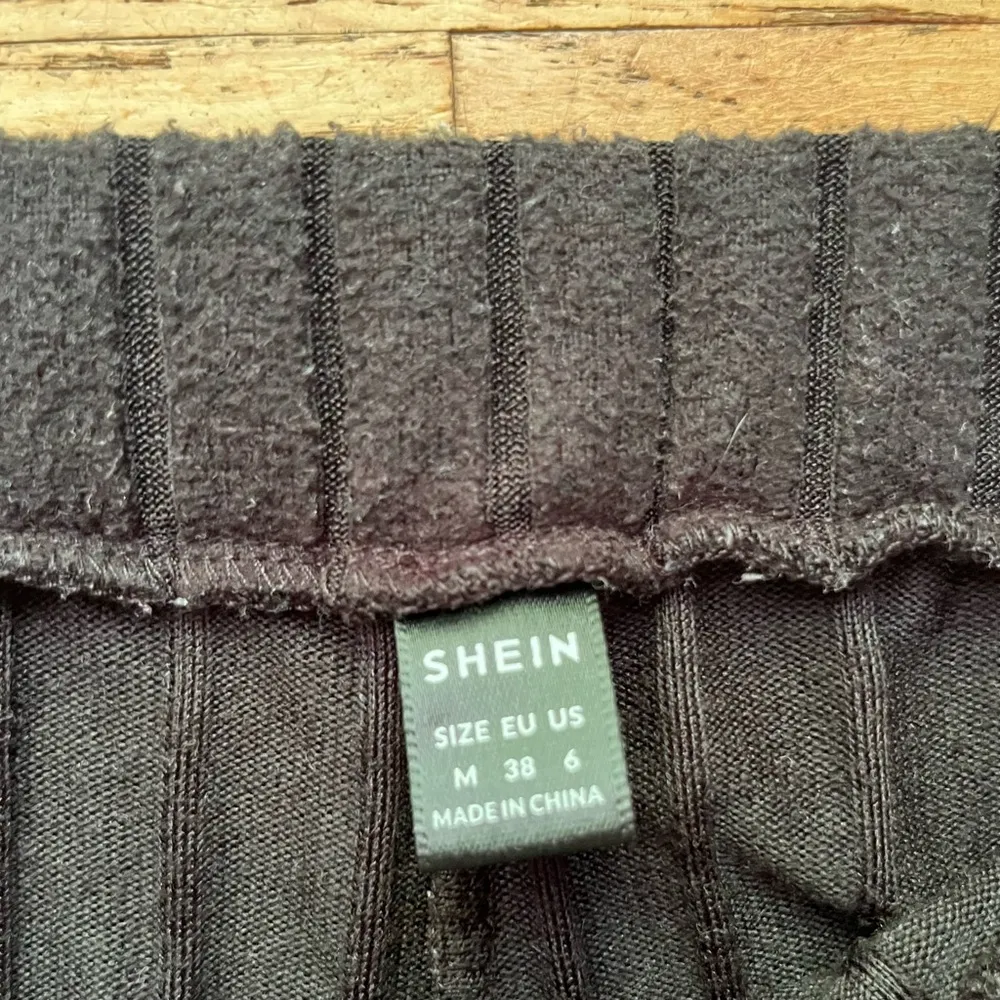 SHEIN Black Ribbed Flare Pants - Image 2