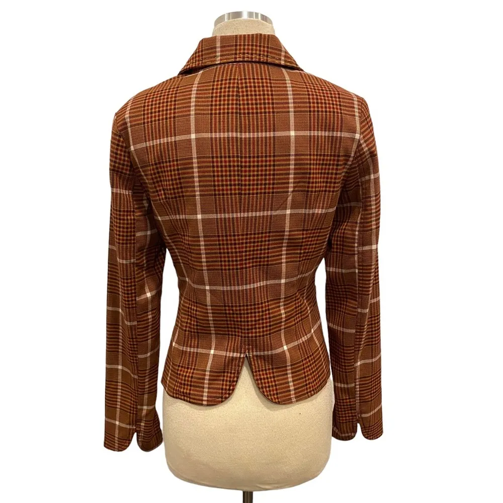 Y2K Plaid Blazer With Lace Trim Collar - Image 9