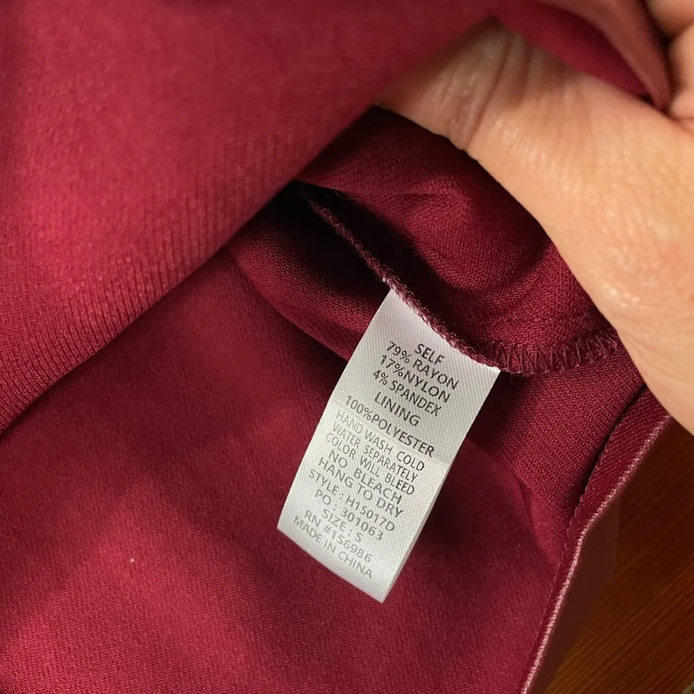 Idem Ditto Faux Leather Burgandy Square Neck 90s Mini Dress - Sz S 💚🎀 - Image 11