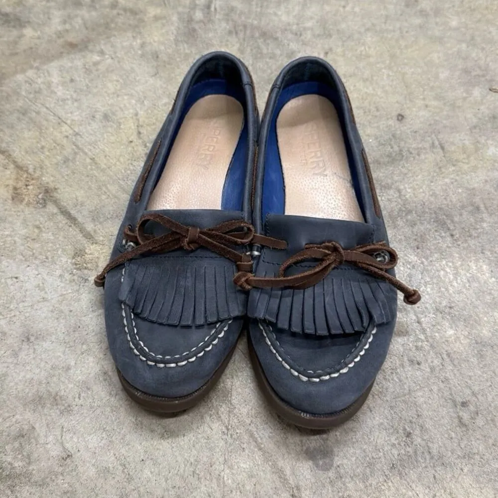 Sperry Classic boat shoes loafers with bow detail - Image 2