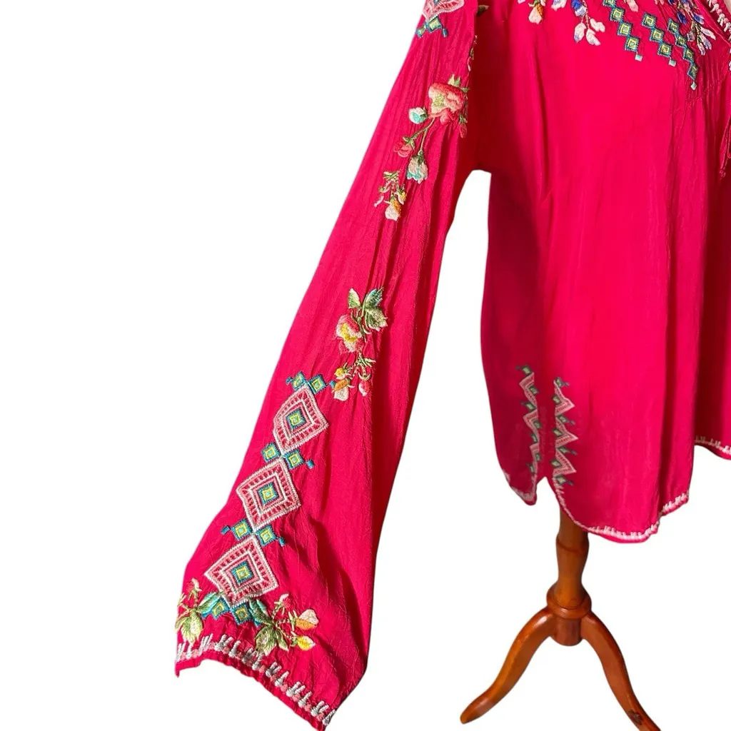 Johnny Was Vanessa Floral Embroidered Tunic Top Medium Long Sleeve RedREAD - Image 14