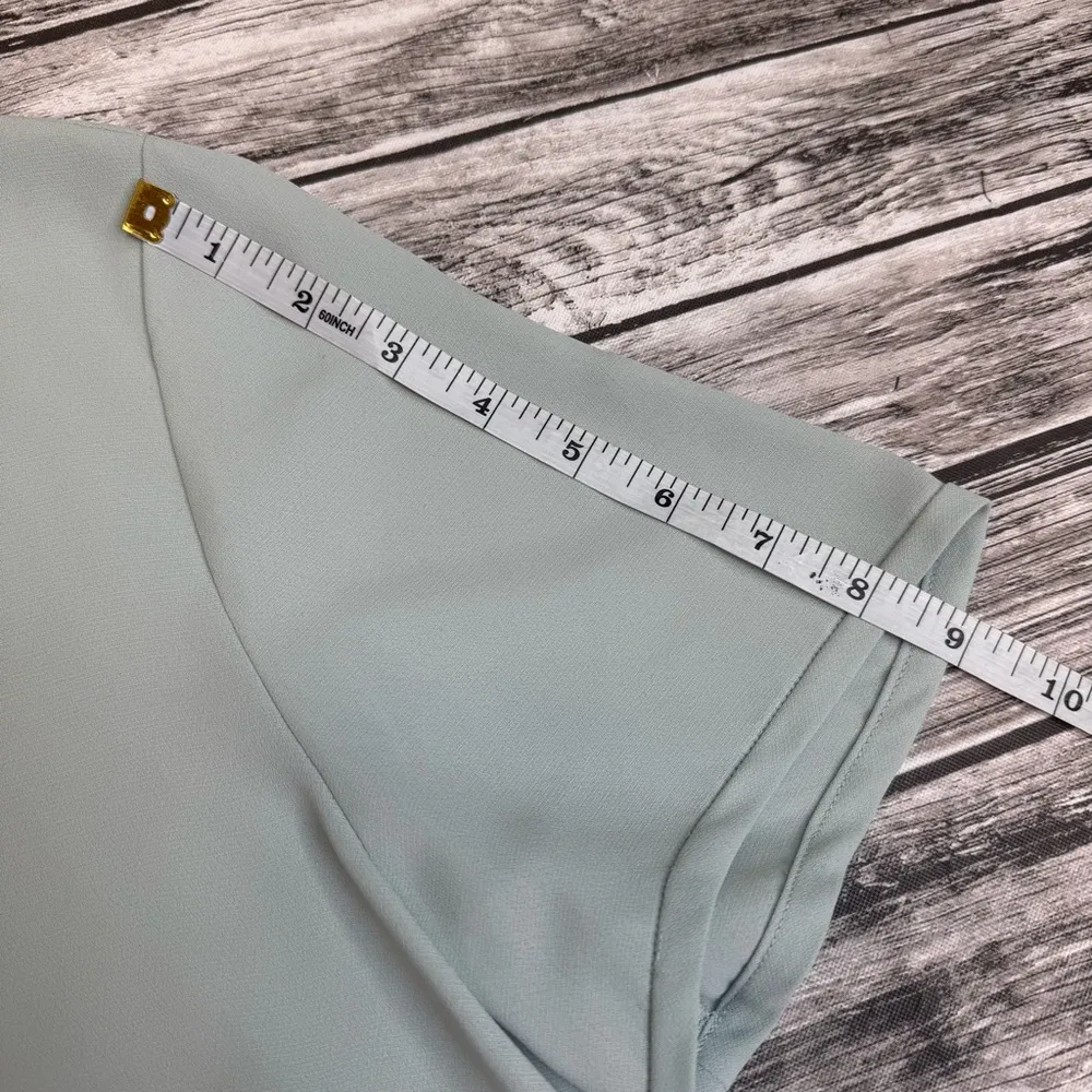 Liz Claiborne Collection Women's Short Sleeve Blouse Pale Light Sage Green 12 - Image 11