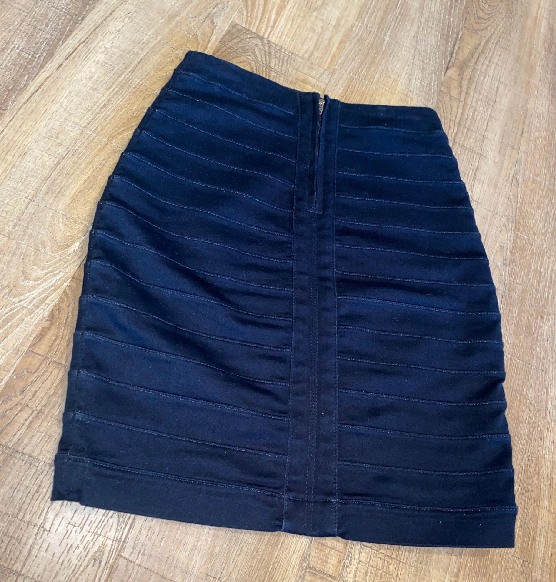 Skirt - Image 2