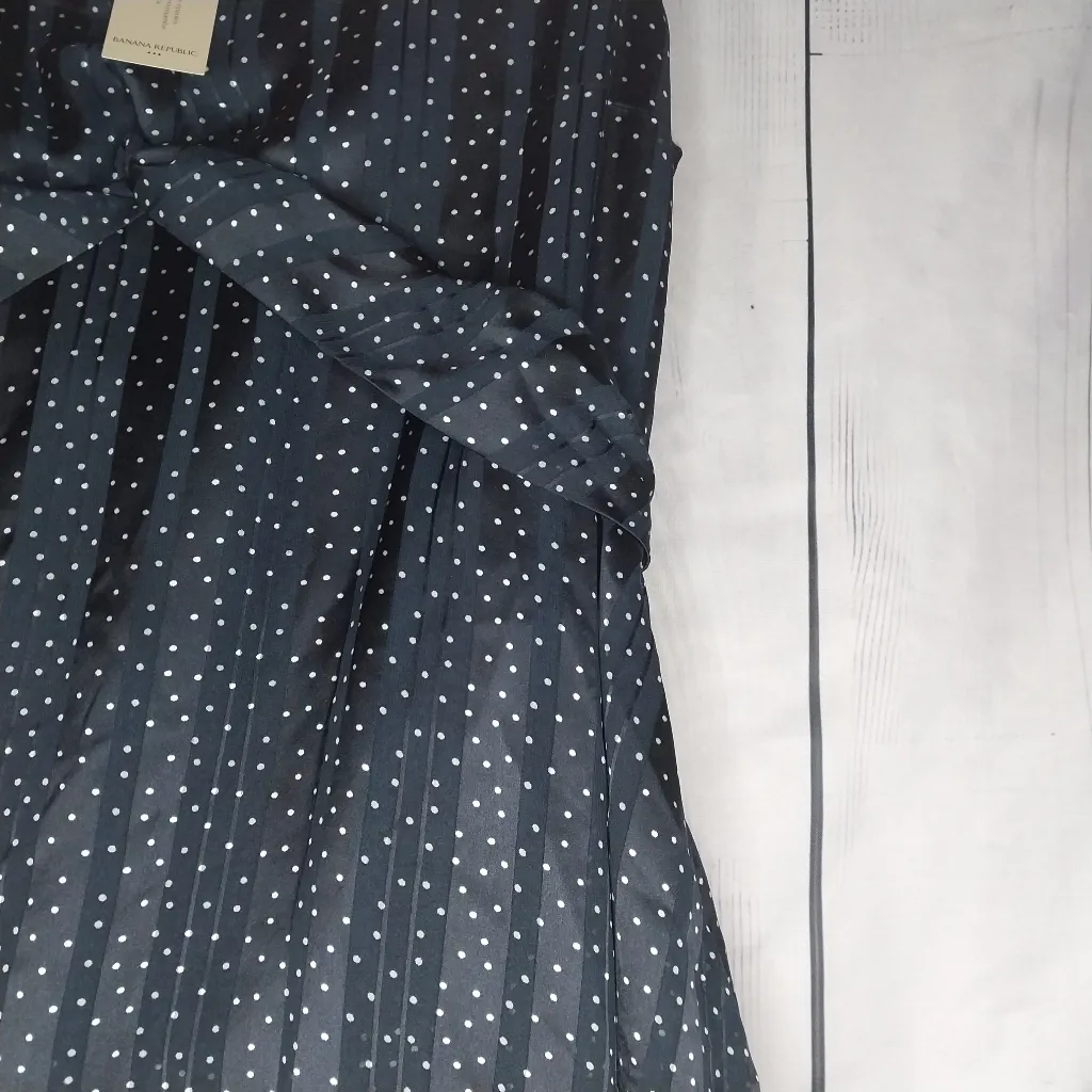 Banana Republic Pleated Tiered Sleeveless Polka Dot Dress NWT - Image 9