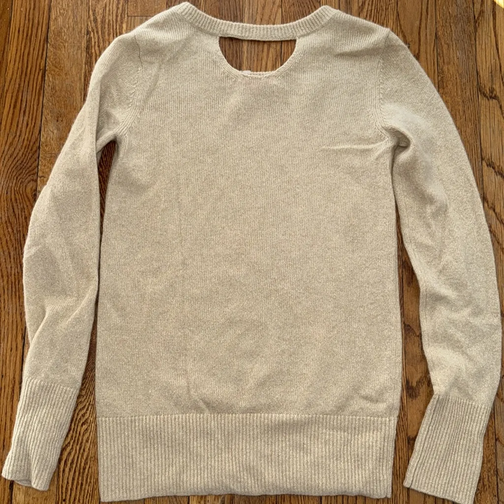 Lilly Pulitzer Charlisa cashmere blend crewneck cutout metallic gold sweater M - Image 4