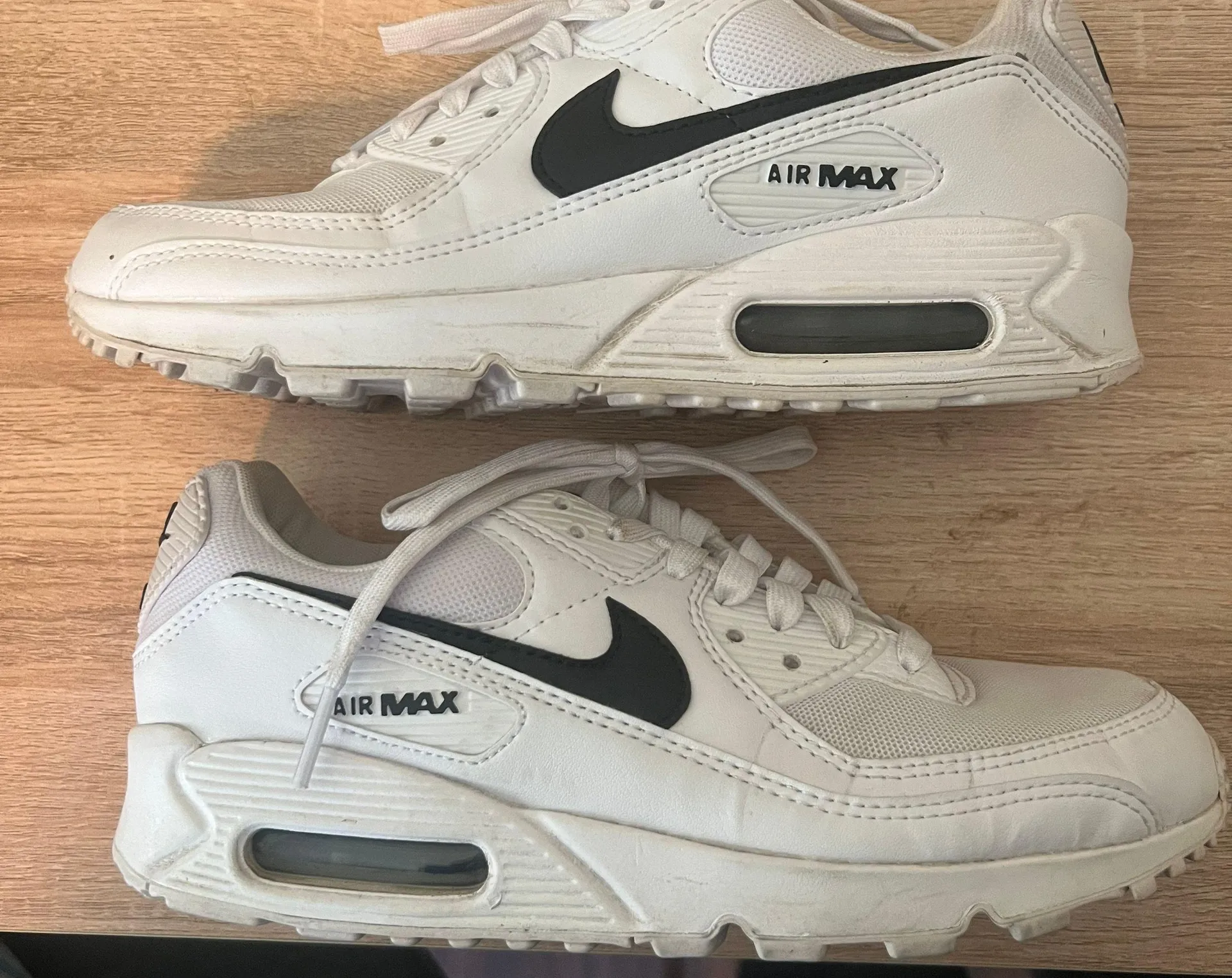 Air Max 90 Sneakers - Image 2